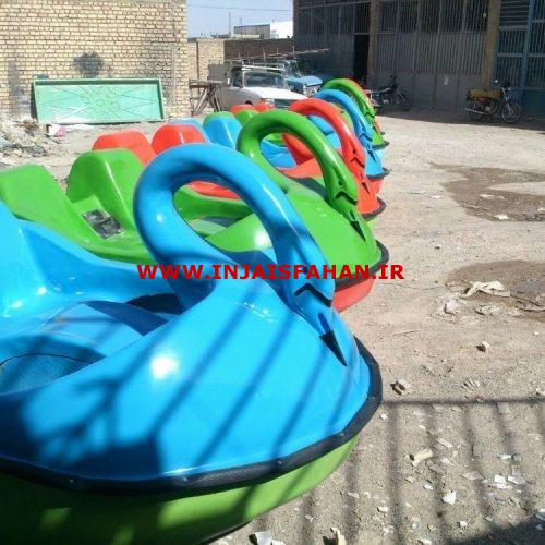 قایق پدالی طرح قو فایبرگلاس