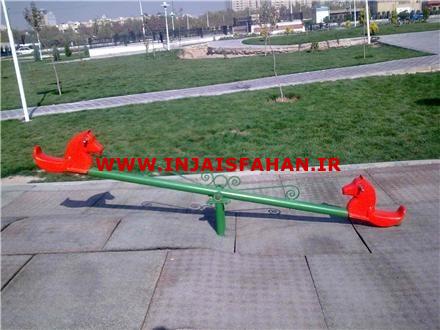 تولید وسایل بازی پارکها