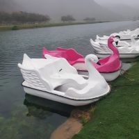 قایق پدالی طرح قو فایبرگلاس