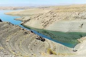 کاهش ورودی ۷۴میلیون مترمکعبی آبِ سد زاینده رود 